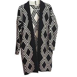 Paraphrase Black‎ and White Diamond Pattern Knit Duster Cardigan Small